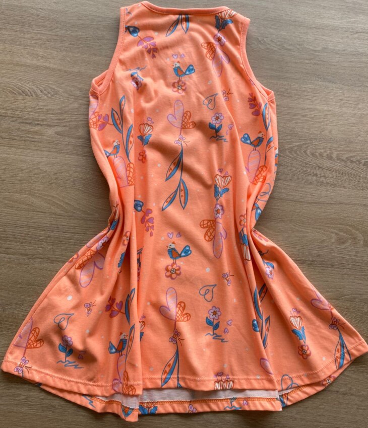 fernandaramoskids com br Vestido Infantil Feminino Regata Estampado Fundo Laranja Neon3