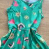 fernandaramoskids com br Vestido Infantil Feminino Regata Estampado Fundo Verde1