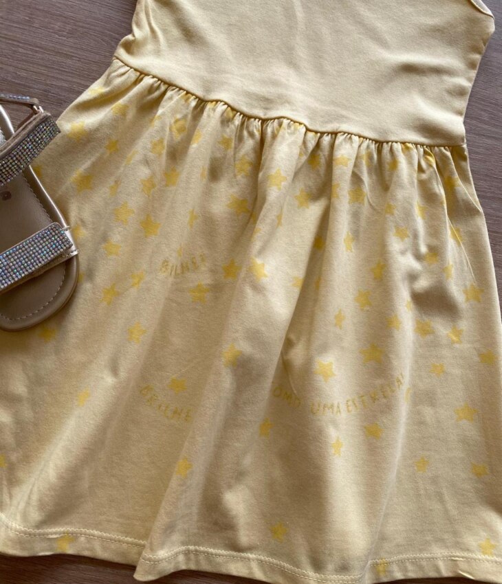 fernandaramoskids com br Vestido Infantil Feminino Rodado Amarelo Estrelas1