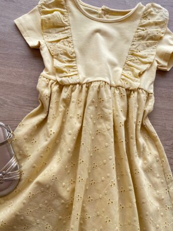 fernandaramoskids com br Vestido Infantil Feminino Rodado Laise Amarelo1