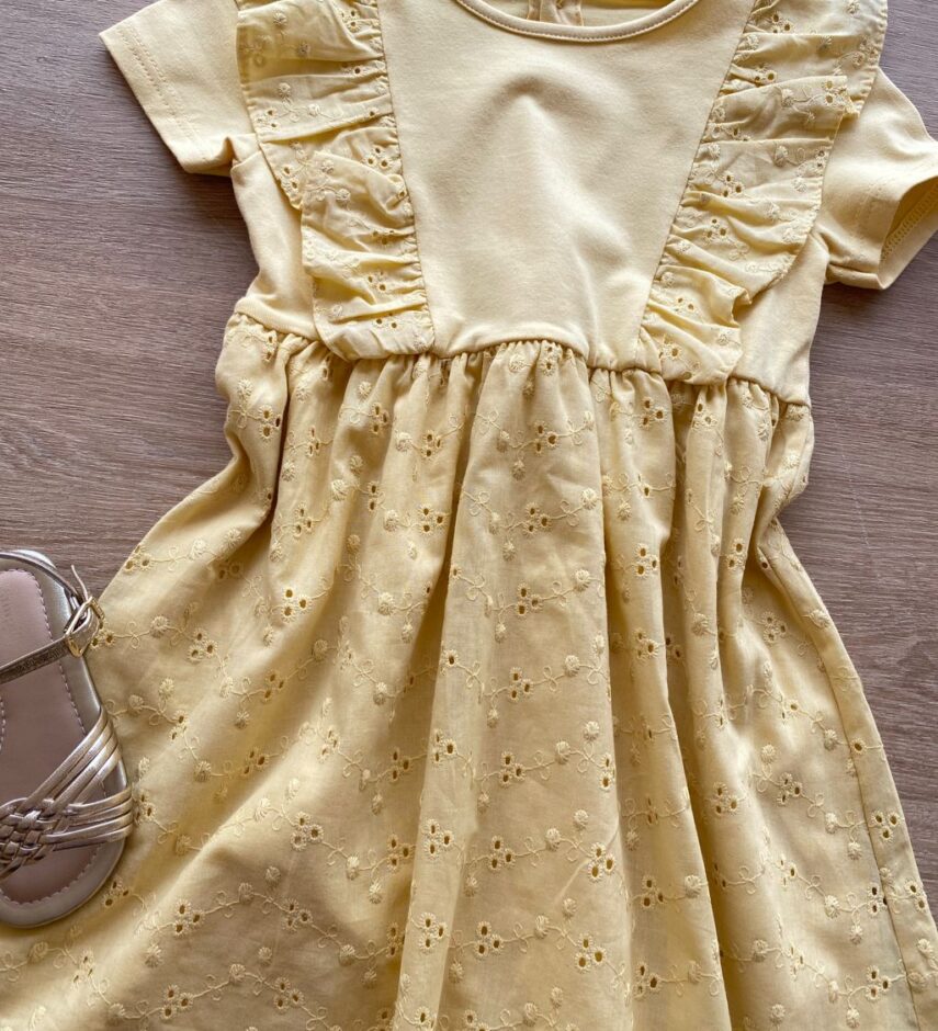 fernandaramoskids com br Vestido Infantil Feminino Rodado Laise Amarelo1