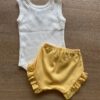 fernandaramoskids com br Conjunto Infantil Feminino Body Branco e Short Listrado Amarelo2