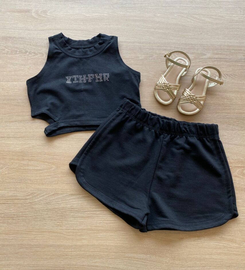 Conjunto Infantil Feminino Cropped com Abertura e Short Preto Fernanda Ramos Kids