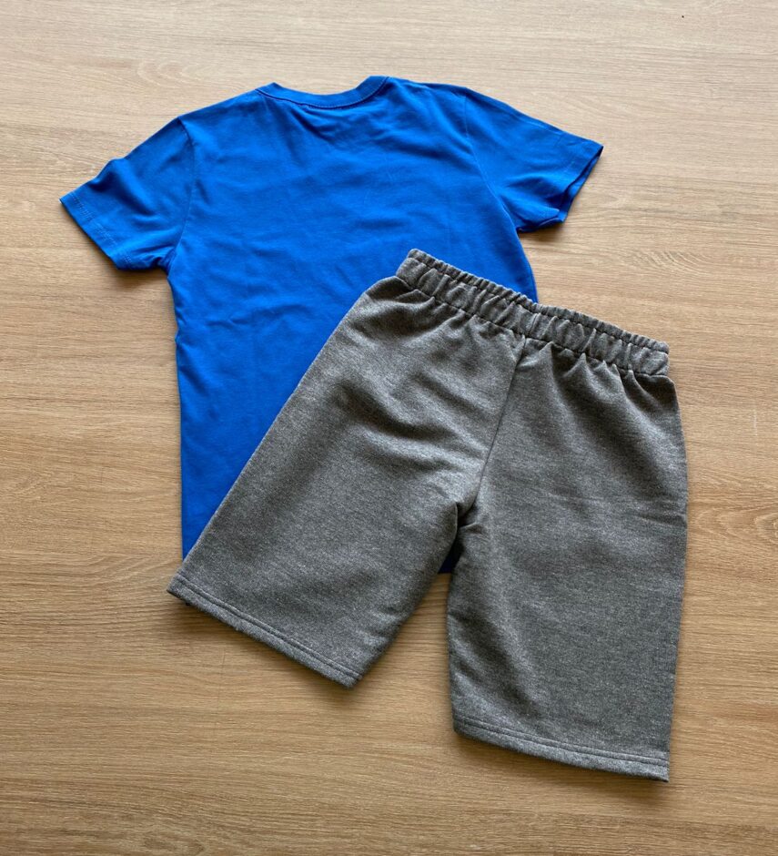 fernandaramoskids com br Conjunto Infantil Masculino Camiseta Avião e Bermuda Cinza Mesclado3