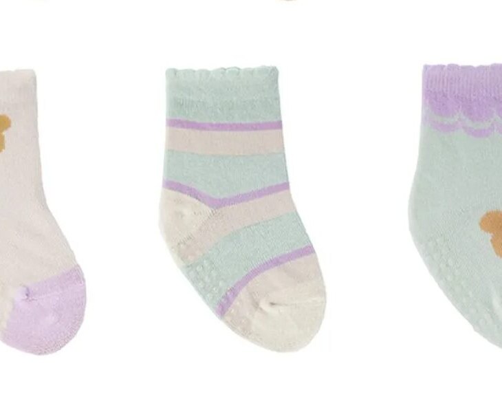 Kit com 3 Meias Infantil Feminina Antiderrapante Bege e Verde Urso Fernanda Ramos Kids