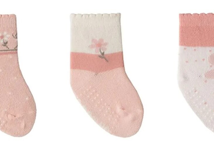 Kit com 3 Meias Infantil Feminina Antiderrapante Estampadas Fernanda Ramos Kids