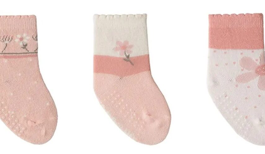Kit com 3 Meias Infantil Feminina Antiderrapante Estampadas Fernanda Ramos Kids