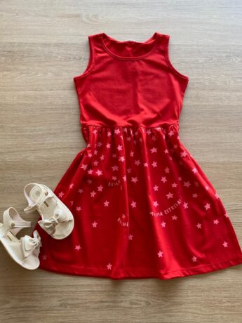 fernandaramoskids com br Vestido Infantil Feminino Rodado Vermelho Estrelas1