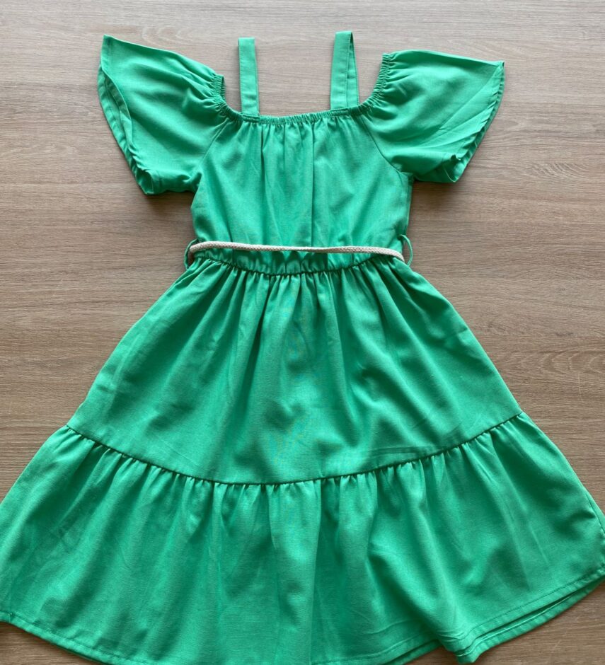 fernandaramoskids com br Vestido Infantil Feminino Verde com Amarração na Cintura2
