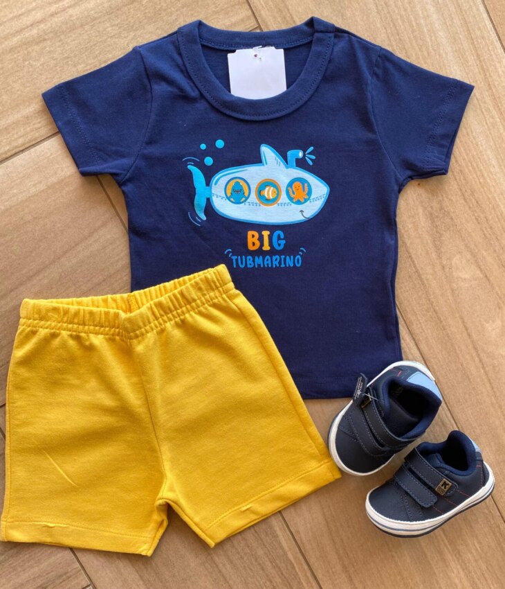Conjunto Infantil Masculino Tubmarino Camiseta Azul e Bermuda Amarela Fernanda Ramos Kids