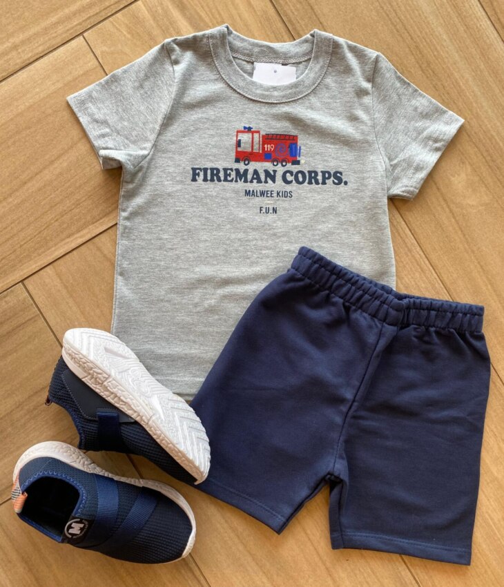 Conjunto Infantil Masculino Bombeiro Camiseta Cinza e Bermuda Azul Fernanda Ramos Kids