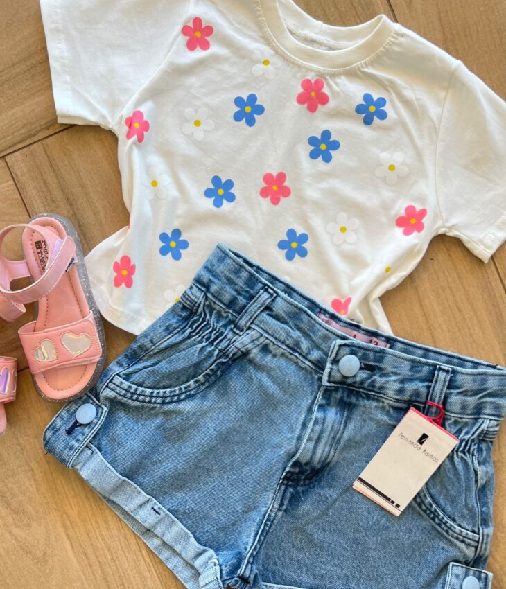 fernandaramoskids com br Blusa Cropped Infantil Feminino Flor 1