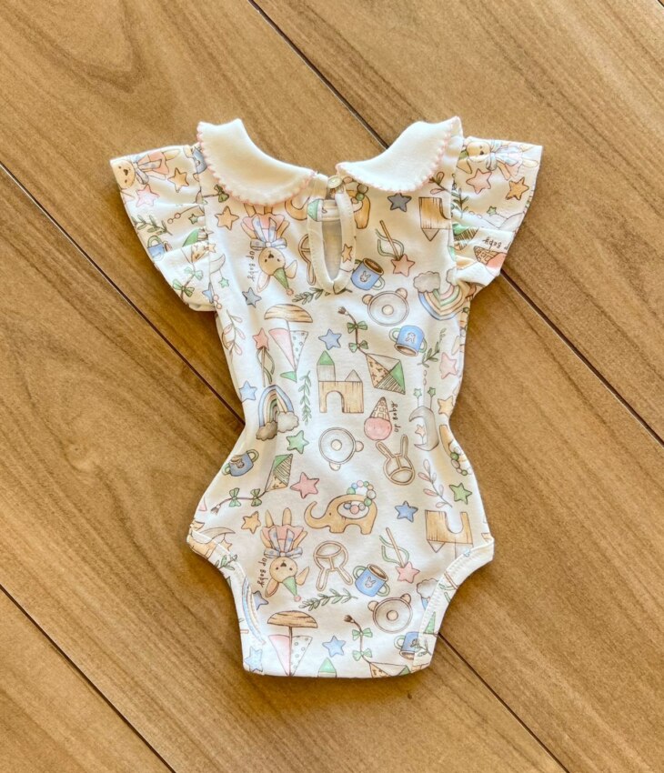 fernandaramoskids com br Body Infantil Feminino Manga Curta Suedine com Gola Estampado2