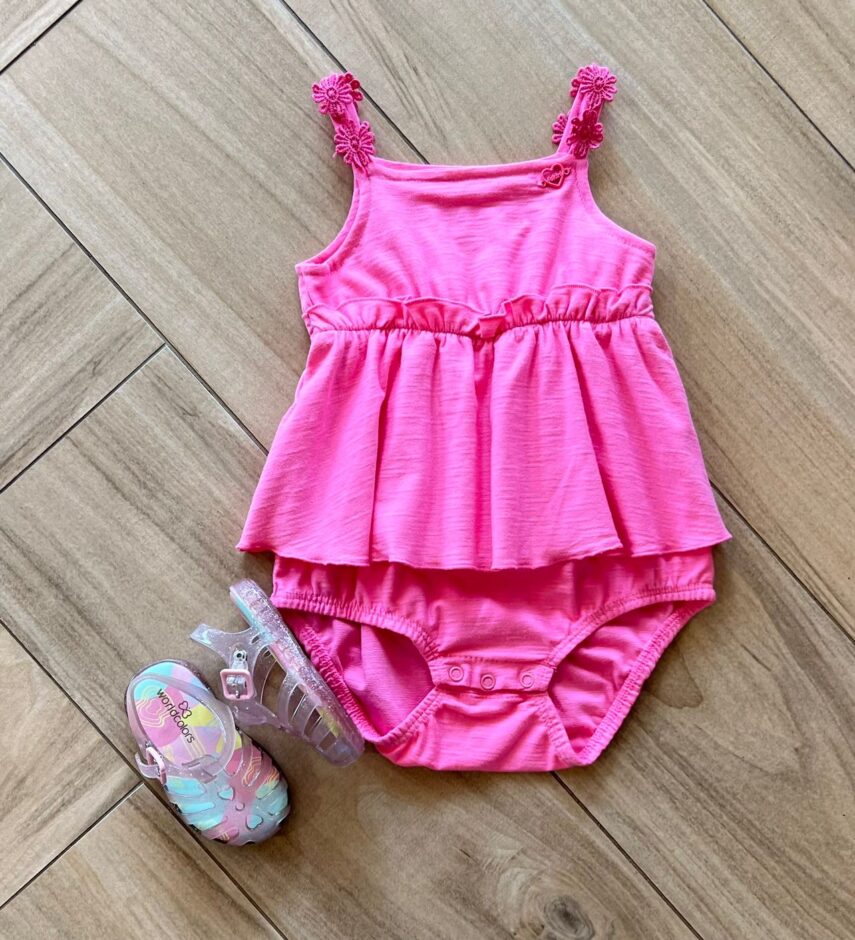 Body Infantil Feminino Rosa com Babado Alça Flor Fernanda Ramos Kids