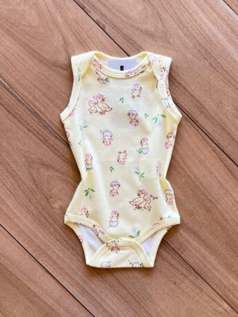 Body Infantil Feminino sem Manga Suedine Estampa Patinhos Amarelo Fernanda Ramos Kids
