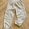 Calça Masculina Infantil Jogger com Bolsos e Amarração Bege Fernanda Ramos Kids