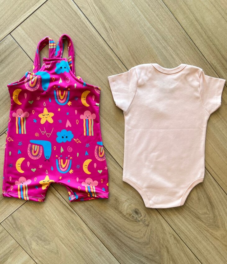 fernandaramoskids com br Conjunto Infantil Feminino 3 Peças Body e Jardineira e Babador 2