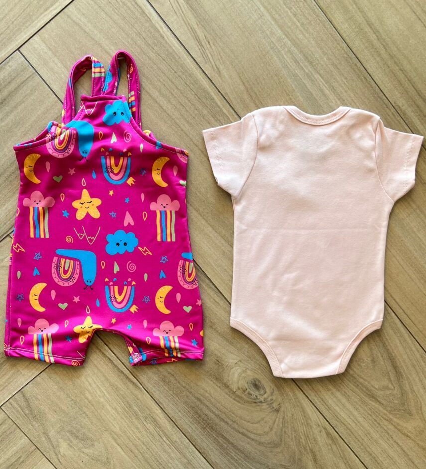 fernandaramoskids com br Conjunto Infantil Feminino 3 Peças Body e Jardineira e Babador 2