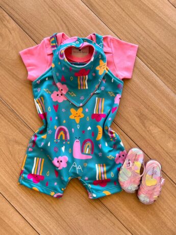 Conjunto Infantil Feminino 3 Peças Body Rosa e Jardineira e Babador Fernanda Ramos Kids