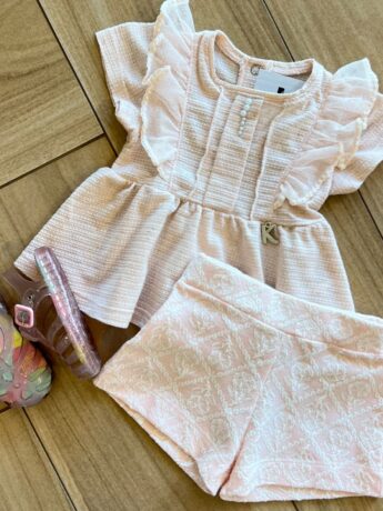 fernandaramoskids com br Conjunto Infantil Feminino Bata Detalhe Perola e Short Bordado Rosa1