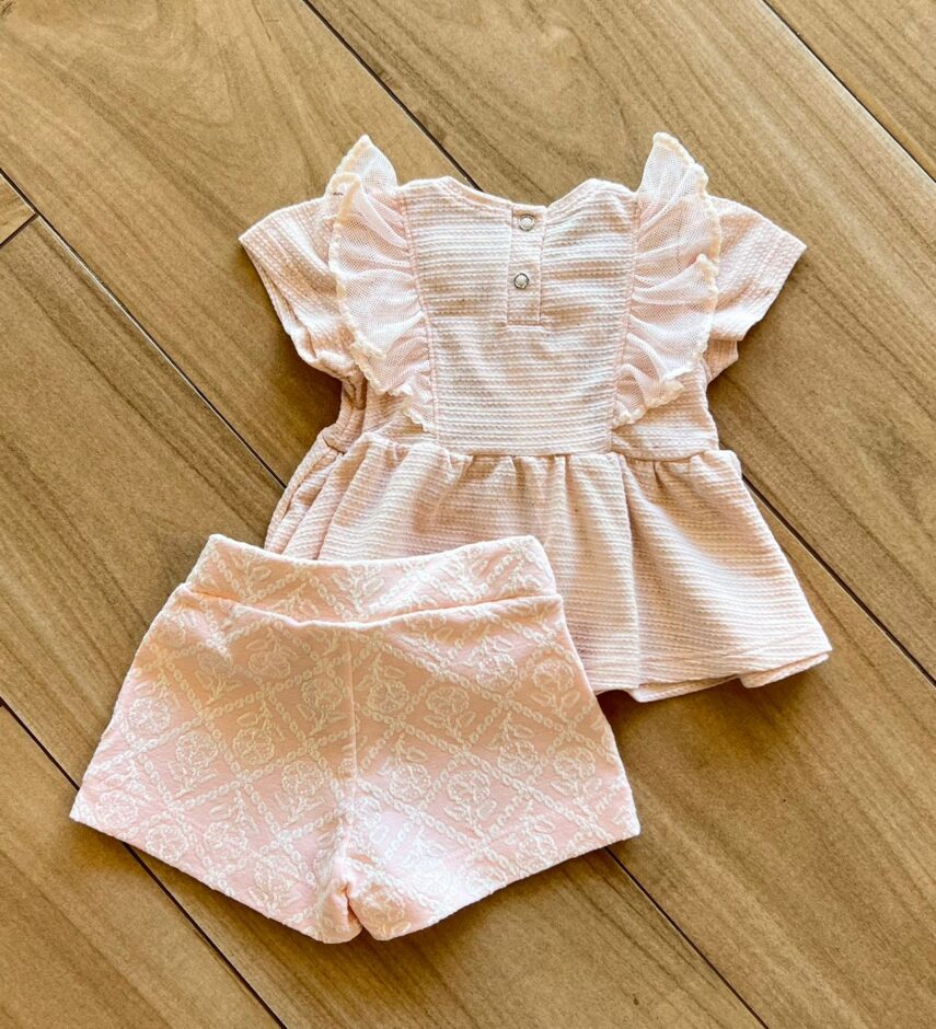 fernandaramoskids com br Conjunto Infantil Feminino Bata Detalhe Perola e Short Bordado Rosa2