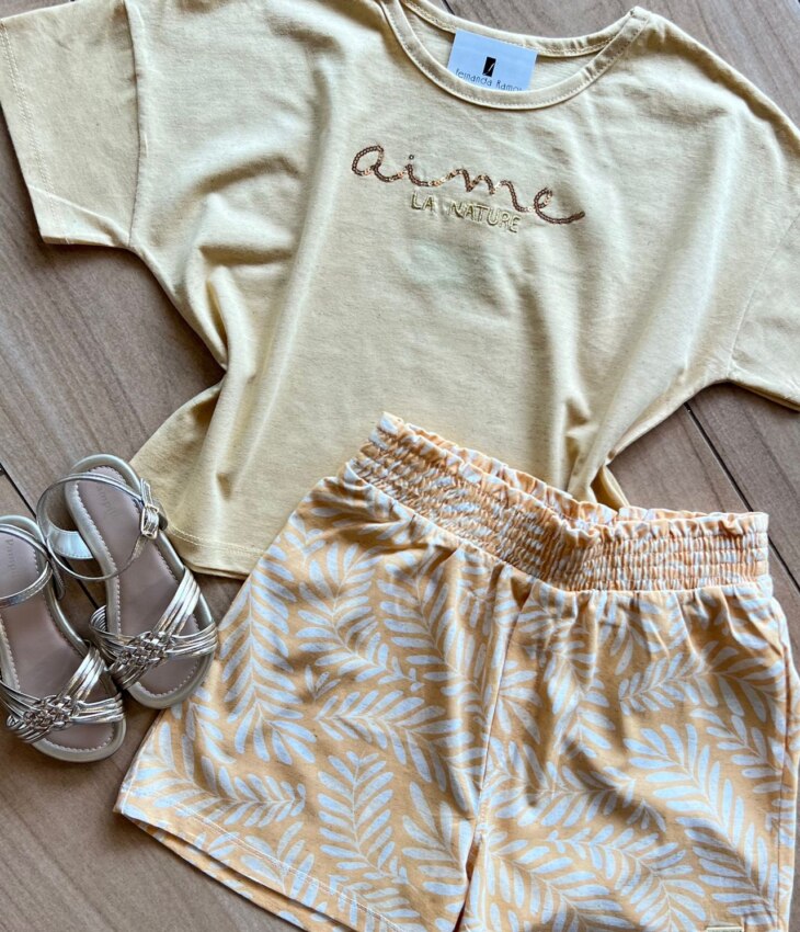 fernandaramoskids com br Conjunto Infantil Feminino Blusa Aime e Short Amarelo 1