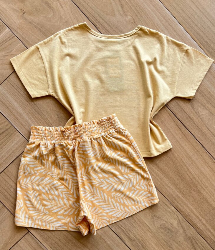 fernandaramoskids com br Conjunto Infantil Feminino Blusa Aime e Short Amarelo 2