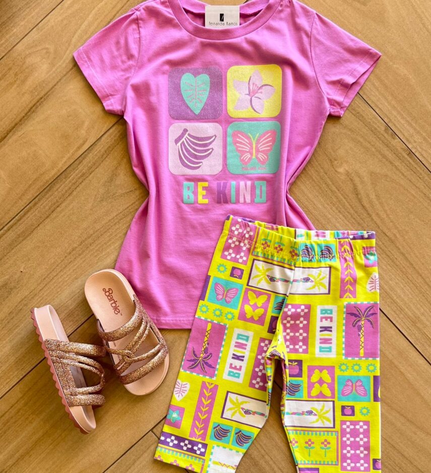 Conjunto Infantil Feminino Blusa Be Kind e Bermuda Estampada Fernanda Ramos Kids