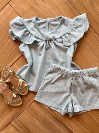 Conjunto Infantil Feminino Blusa com Detalhe e Short com Bolso Fernanda Ramos Kids