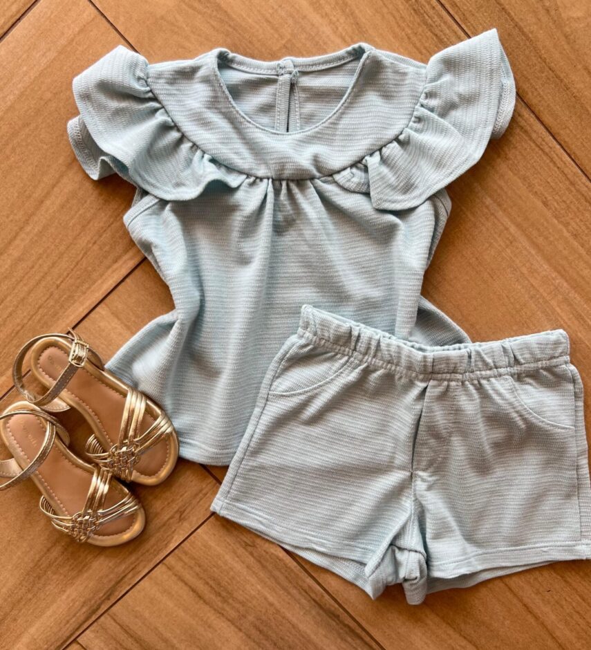 Conjunto Infantil Feminino Blusa com Detalhe e Short com Bolso Fernanda Ramos Kids