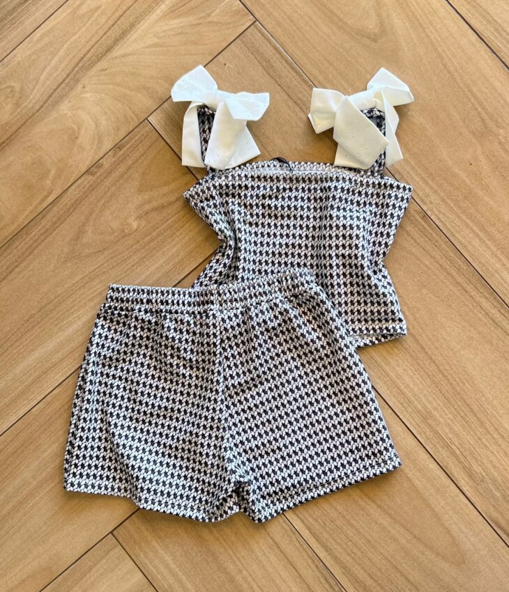 Conjunto Infantil Feminino Blusa com Laço e Short Saia Super Cetim Fernanda Ramos Kids