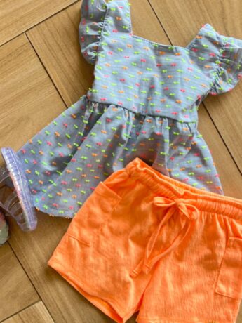 fernandaramoskids com br Conjunto Infantil Feminino Blusa e Short Laranja Neon 1
