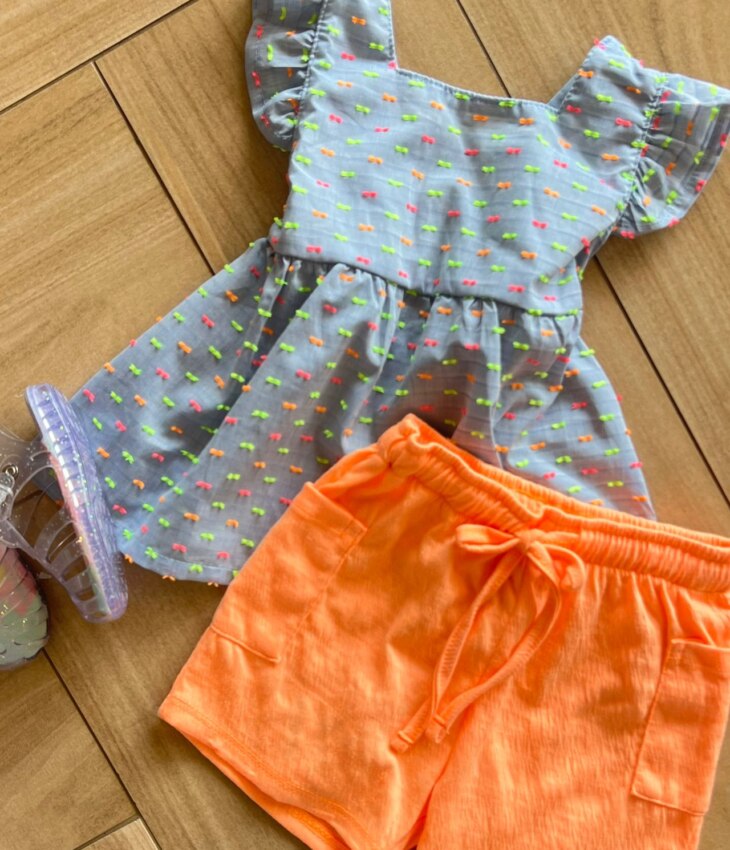 fernandaramoskids com br Conjunto Infantil Feminino Blusa e Short Laranja Neon 1