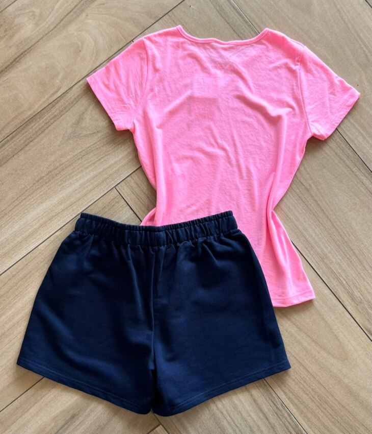 fernandaramoskids com br Conjunto Infantil Feminino Blusa e Short Let Your Heart 2