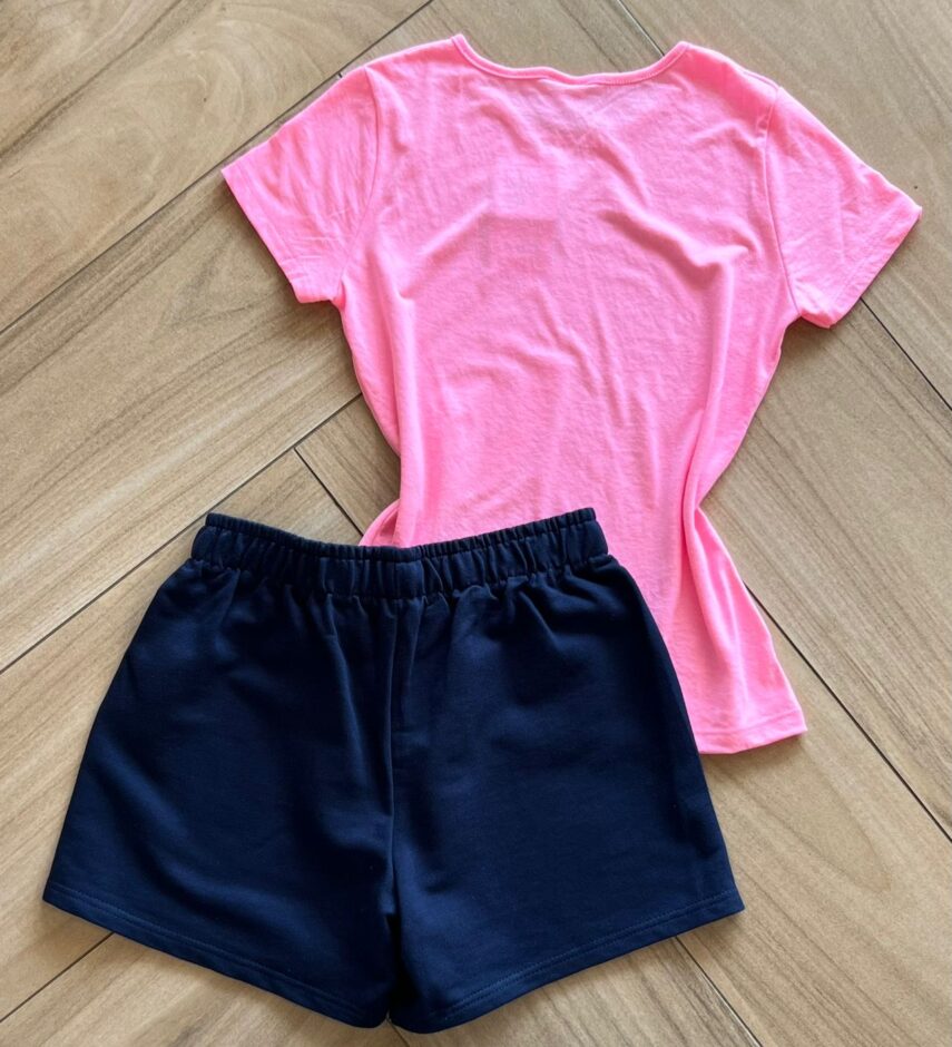 fernandaramoskids com br Conjunto Infantil Feminino Blusa e Short Let Your Heart 2