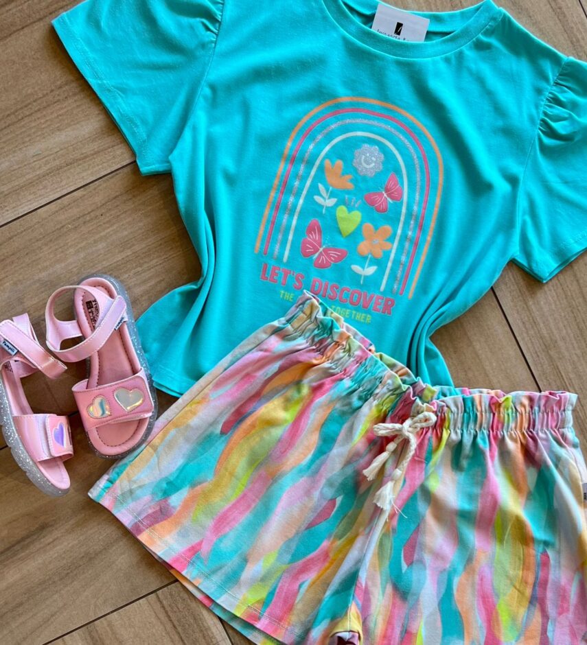 fernandaramoskids com br Conjunto Infantil Feminino Blusa e Short Lets Discover 1