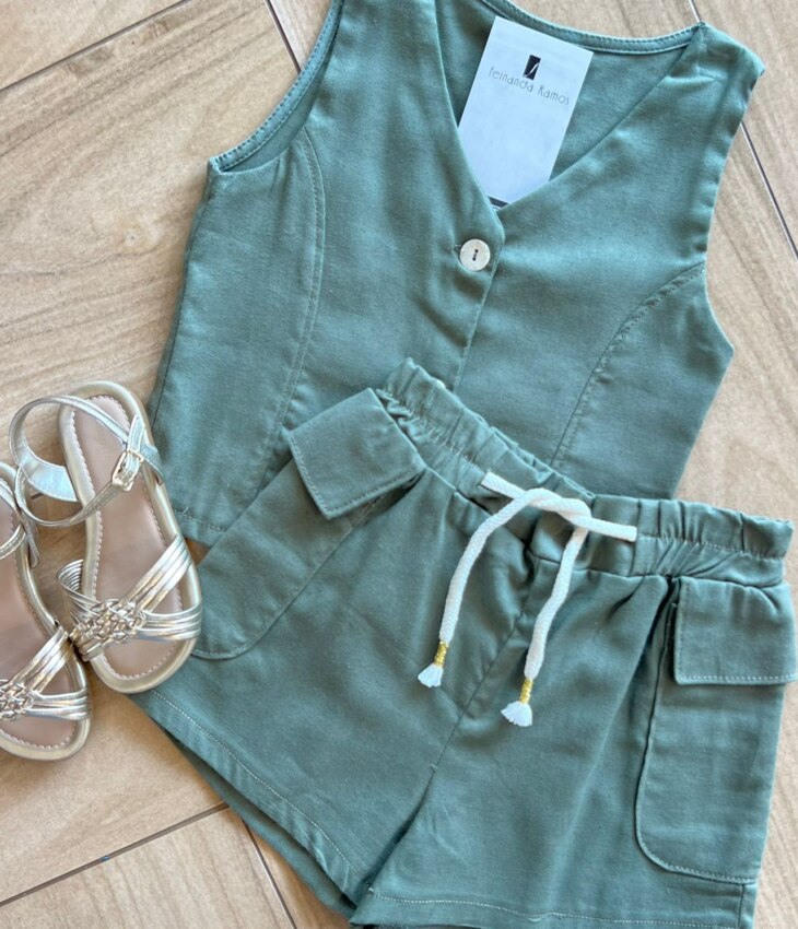 fernandaramoskids com br Conjunto Infantil Feminino Blusa e Short Verde Musgo 1