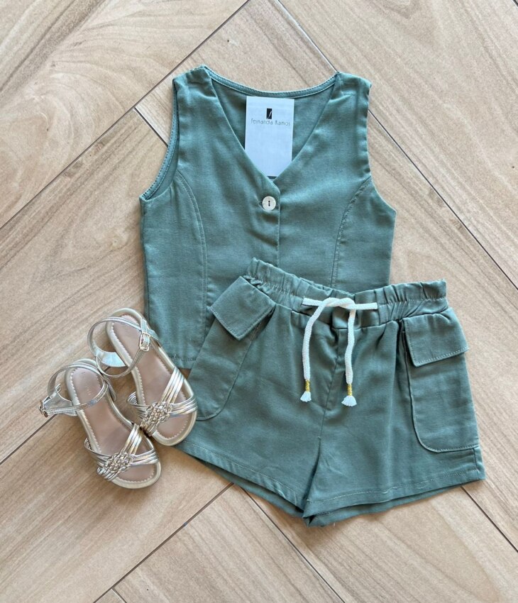 Conjunto Infantil Feminino Blusa e Short Verde Musgo Fernanda Ramos Kids