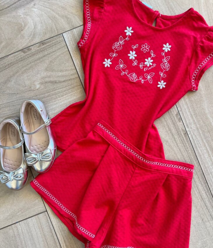 fernandaramoskids com br Conjunto Infantil Feminino Blusa e Short Vermelho Flor 1
