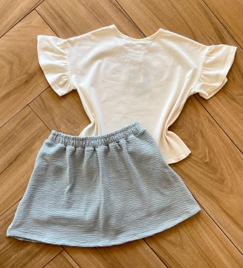 fernandaramoskids com br Conjunto Infantil Feminino Blusa Fashion e Short Saia Azul2