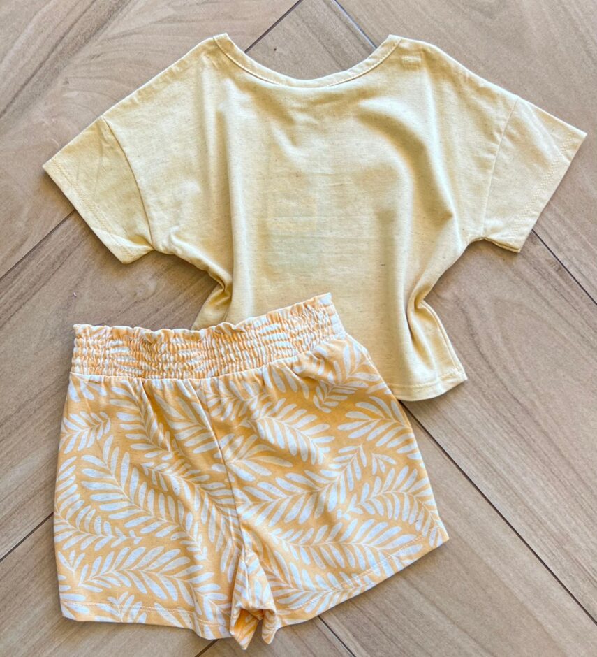 Conjunto Infantil Feminino Blusa La Nature e Short Estampado Fernanda Ramos Kids