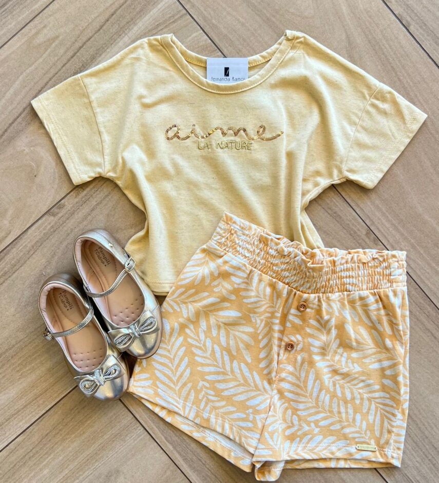 Conjunto Infantil Feminino Blusa La Nature e Short Estampado Fernanda Ramos Kids