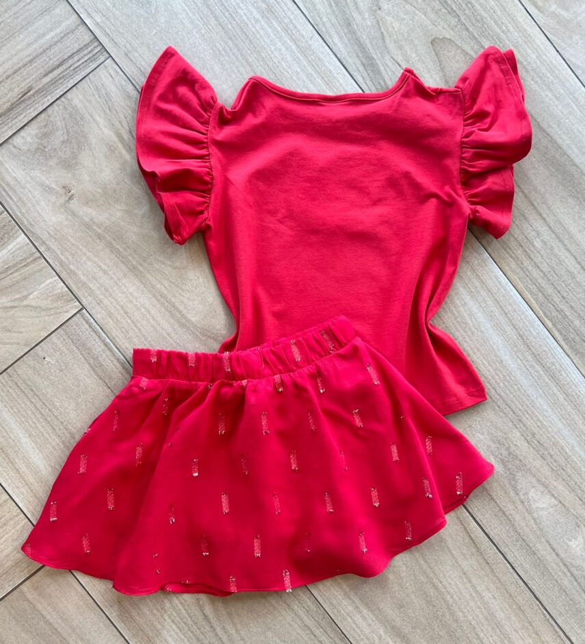 fernandaramoskids com br Conjunto Infantil Feminino Blusa Lovely e Short Saia Vermelho2