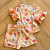 Conjunto Infantil Feminino Blusa Manga Curta Feirinha e Short Estampado Fernanda Ramos Kids