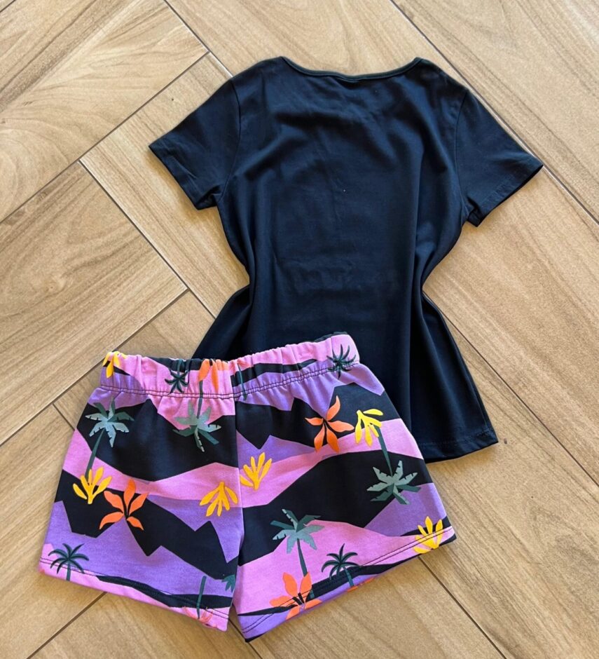 Conjunto Infantil Feminino Blusa My Favorite Colors e Short Estampado Fernanda Ramos Kids