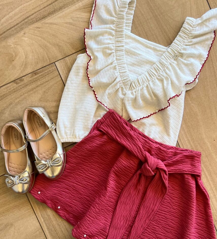 fernandaramoskids com br Conjunto Infantil Feminino Blusa Short Com Detalhe em Pérolas Rose 1
