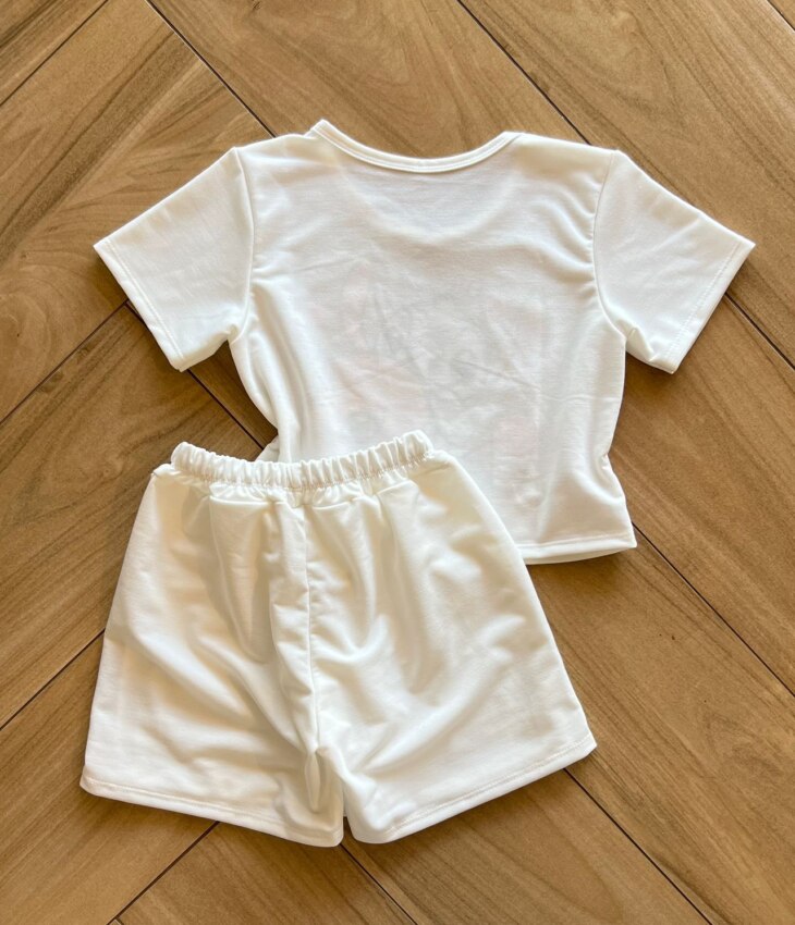 fernandaramoskids com br Conjunto Infantil Feminino Blusa Stitch e Short Saia Branco2