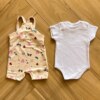 fernandaramoskids com br Conjunto Infantil Feminino Body Branco e Jardineira Estampada Alegre 2