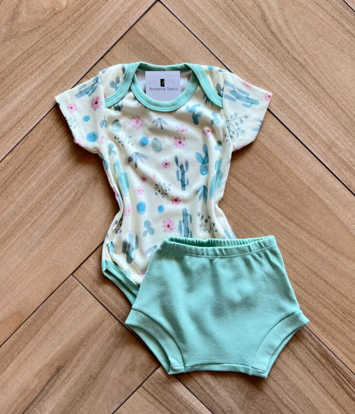 Conjunto Infantil Feminino Body Cacto e Short Verde Fernanda Ramos Kids
