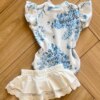 fernandaramoskids com br Conjunto Infantil Feminino Body com Flor Azul e Saia Off White 2